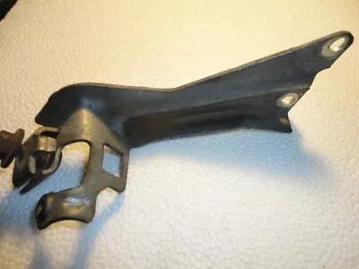 Original Mopar 2.2 Throttle Cable Bracket Early 4 Cylinder  • $18.50