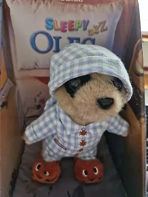 Sleepy Oleg Meerkat • £5