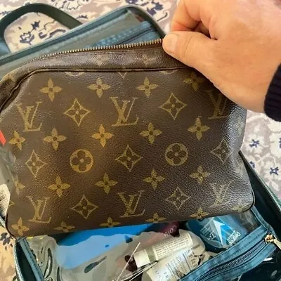 Vintage & Authentic Preowned Louis Vuitton Toiletry Bag • $385