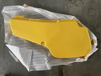 Suzuki RM80 1986 - 1995 NOS OEM Left Side Plate/ Frame Cover #47211-02B00-25Y • $228.34