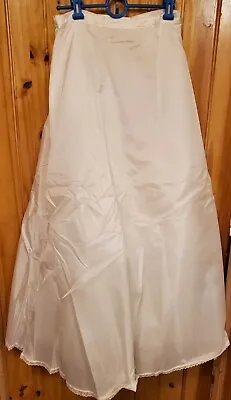 Merry Modes A-Line Slip Bridal Petticoat Crinoline Style 1368 White NWT • $39.95