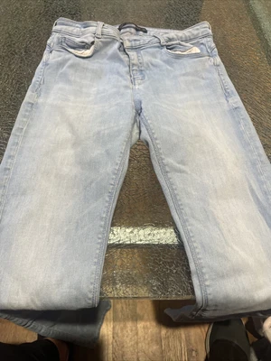 $14 • Buy Zara Women Jeans Size USA 6