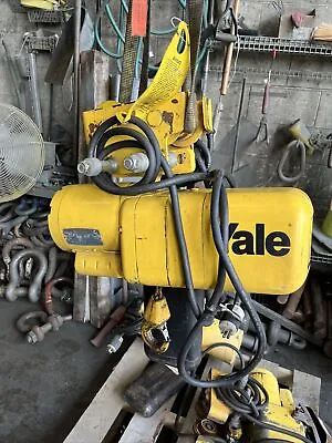 Yale 1/4 Ton Electric Chain Hoist 110/120v • $780