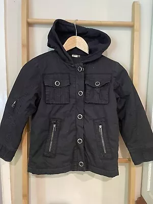 Warm Sherpa Lined Black Jacket With Hood Boys Size 6 • $20