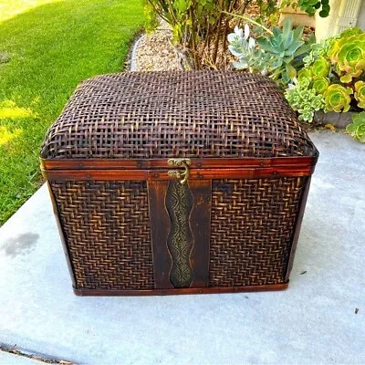 Beautiful Brown | Vintage | Bamboo | Chest-Trunk | 19”x13”x16” • $180.97