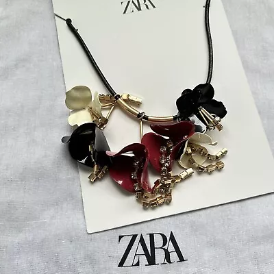 New Zara Jewel Leather Cord Floral Necklace 4736/251 • $45