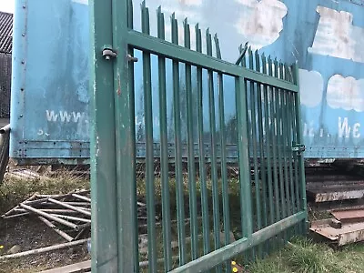 £600 • Buy 10 Ft X 9ft Security Gate + Post Steel Metal Solid Farm Commercial Property Yard