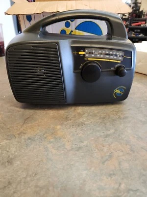 $32.99 • Buy FREE PLAY Free Power Crank Radio Self Powered Black In Original Box WoW!!