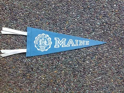 UNIVERSITY OF MAINE  Pennant  The Black Bears Of Orono Maine • $24.95
