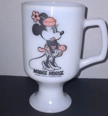 Minnie Mouse Coffee Mug Walt Disney USA Pedestal Footed Milk Glass Vintage Wh  • $6.50
