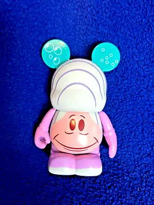 Alice In Wonderland Oyster Baby Vinylmation • $10