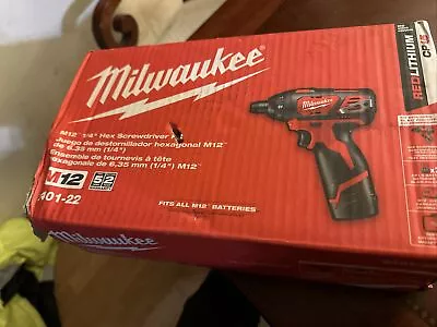 Milwaukee 2401-22 M12 1/4in Hex Screwdriver Kit W/2x1.5Ah Batteries & Charger Ne • $80