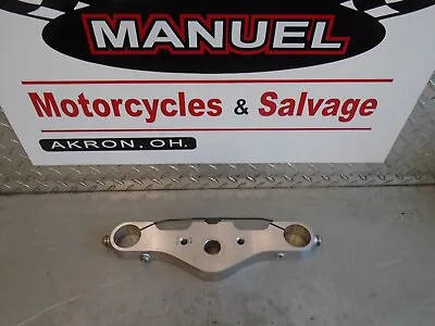 06 Kawasaki Vn1600e Vulcan Holder-fork Upper 44039-0032 25 Miles Only • $39.95