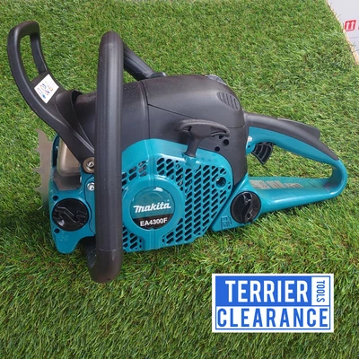 £329.95 • Buy Makita EA4300FX2 43cc 2-Stroke Petrol Chainsaw 45cm - Ex Display, Damaged Box