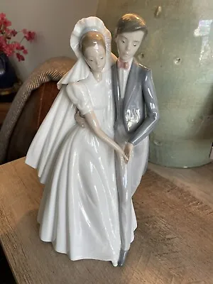 $55 • Buy NAO By Lladro Figurine Bride And Groom #1247 “Unforgettable Dance” No Box
