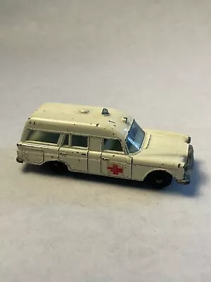 Lesney Matchbox Mercedes Benz  Binz” Superfast Ambulance -M86 • $7.89