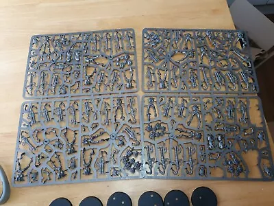 £10 • Buy Necron Warriors X 19 And  X6 Canoptek Scarabs  Warhammer 40k