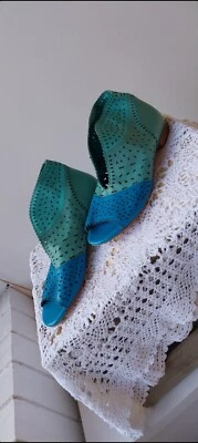 Django And Juliette 39   Sandals Shoes • $75