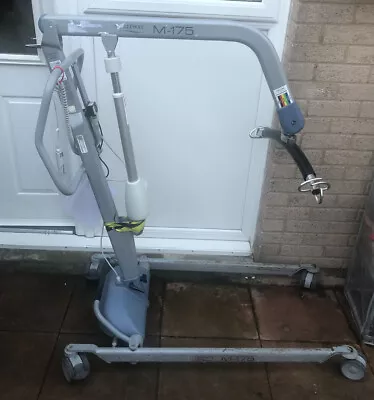 £200 • Buy Freeway M175 Mobile Hoist For Parts Collection Only