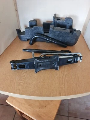 £26 • Buy Renault Megane/Scenic III Car Lifting Jack Tool Kit 995500002R