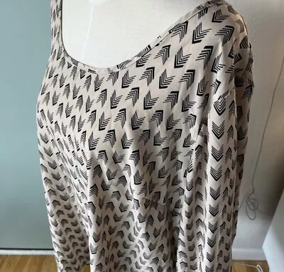 Maurices Plus Size 3 Top • $15