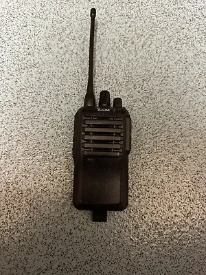 ICOM IC-F3002 VHF 136-174MHz TWO WAY RADIO WALKIE TALKIE • £35