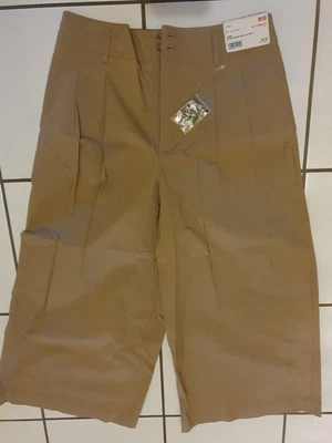 $6 • Buy Uniqlo Tan Ladies Wide Leg Cotton Pants Size US 6 Waist 27