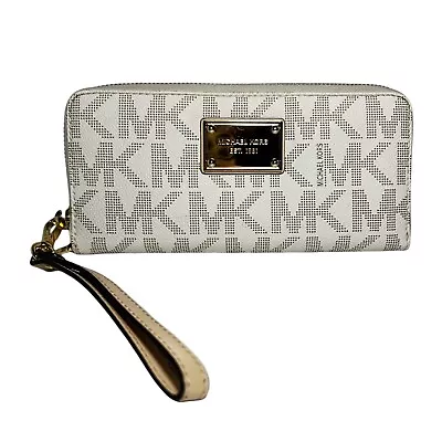 Michael Kors Jet Set Travel Long Zip Around Wallet Vanilla White Leather Cream • $35.95