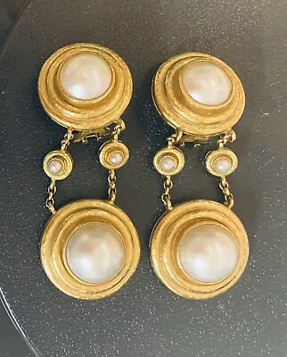 Elizabeth LOCKE 18K Gold CHANEL Mabe Pearl Dangle Drop Earrings Pierced/Clip On • $4300
