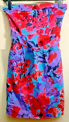 H&M Divided Womens Size 4 Mini Dress Strapless Floral Pockets Belt Zip And Clasp • $8.99