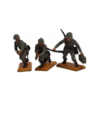 Vintage Lot Of 3 Britans LTD 1971 Deetail WW II German Soldiers Made In England  • $30