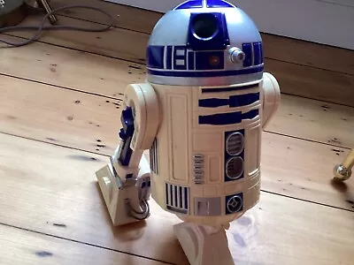 R2D2 Star Wars Electric Toy • £21.99