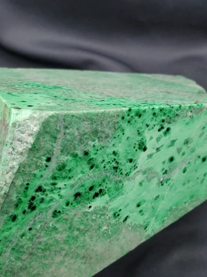 $525 • Buy Siberian Jadeite Jade Rough, 5lbs 1oz