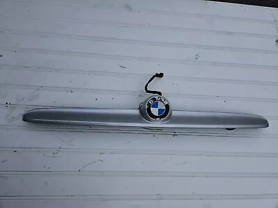 01-06 BMW E46 CONVERTIBLE REAR TRUNK LID HANDLE TRIM MOLDING W LIGHTS  Silver • $87.98