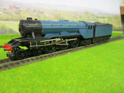 £29.99 • Buy Triang-hornby A3 Class Loco In Blue Livery Loco Drive.