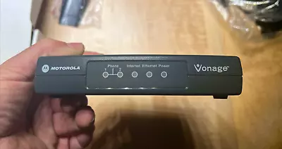 Motorola/Vonage VT2142-VD Broadband Router/Voice Gateway VoIP  • $37.49