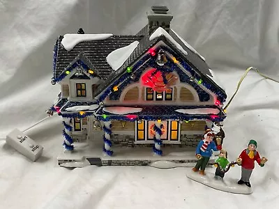 Dept 56 Snow Village The Jingle Bells House #55380 Plays Song & Lights Up Excell • $125