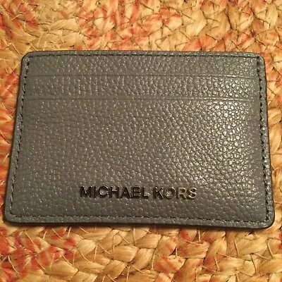 Michael Kors Card Holder • $22