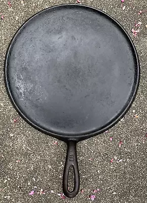 Vintage Griswold 9 Cast Iron Griddle Erie USA 609 Flawed 10” Diameter • $55