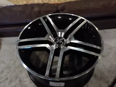 $200 • Buy Wheel J2530 5 Lug 19x8.5 Str