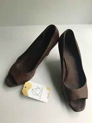 Miu Miu  Cocco  Brown Leather Peep Toe Wedge Heels Size 39 (IT) 9 (US) • $84