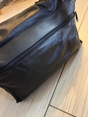 TUMI Vintage Leather Duffle Bag Men NEW CONDITION • $99