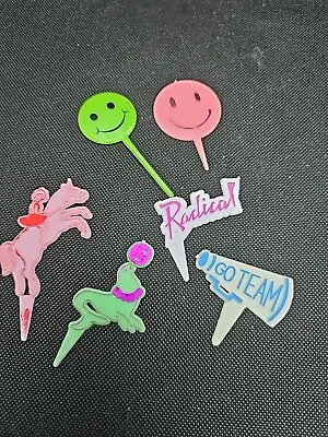 Vintage 80s Novelty Cupcakes Picks • $10