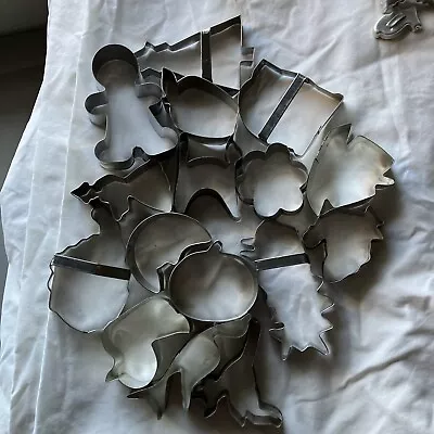 Lot Of 16 Vintage Aluminum Cookie & Biscuit Cutters Witch Duck Apple Turkey • $20