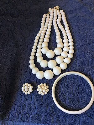 Vintage Four Strand White Bead Necklace Matching Clip Earrings And Bangle • $8.50