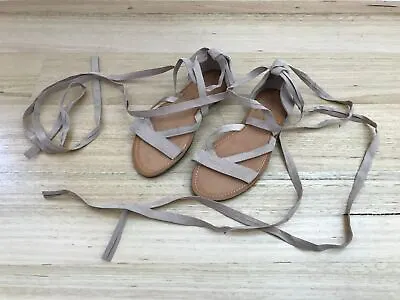 London Rebel Beige Strappy Lace Up Sandals Flats Gladiator Faux Suede Size 6 • £15.47