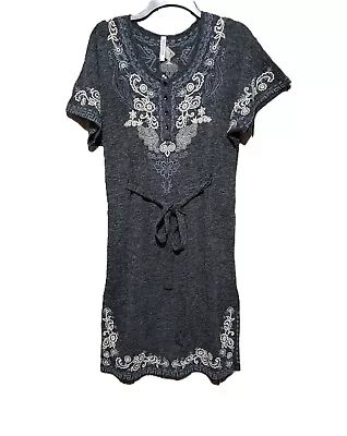 Monoreno S Women's Gray Embroidered Tie Waist Midi Dress Tie Waist Knit Belted • $12.99