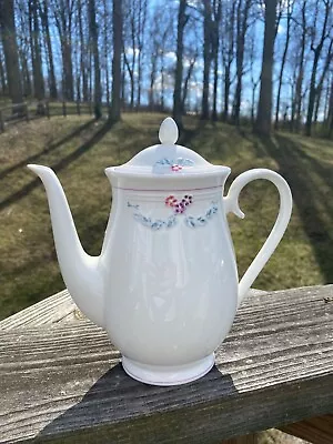 Villeroy & Boch  Bel Fiore Small Tea Coffee Pot Bone China Teapot 4 Cup  6 Inch • $29.99