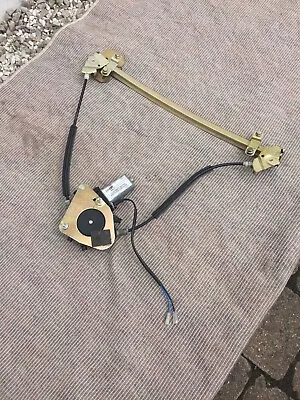 Volkswagen VW Golf MK2 Rallye Jetta Right Side Electric Window Regulator 84-91 • $56