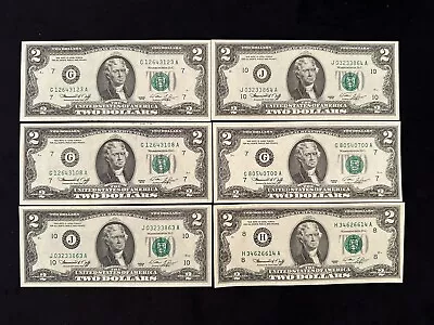 ONE 1976 Bicentennial $2 FRN In VF-AU Condition • $3.99